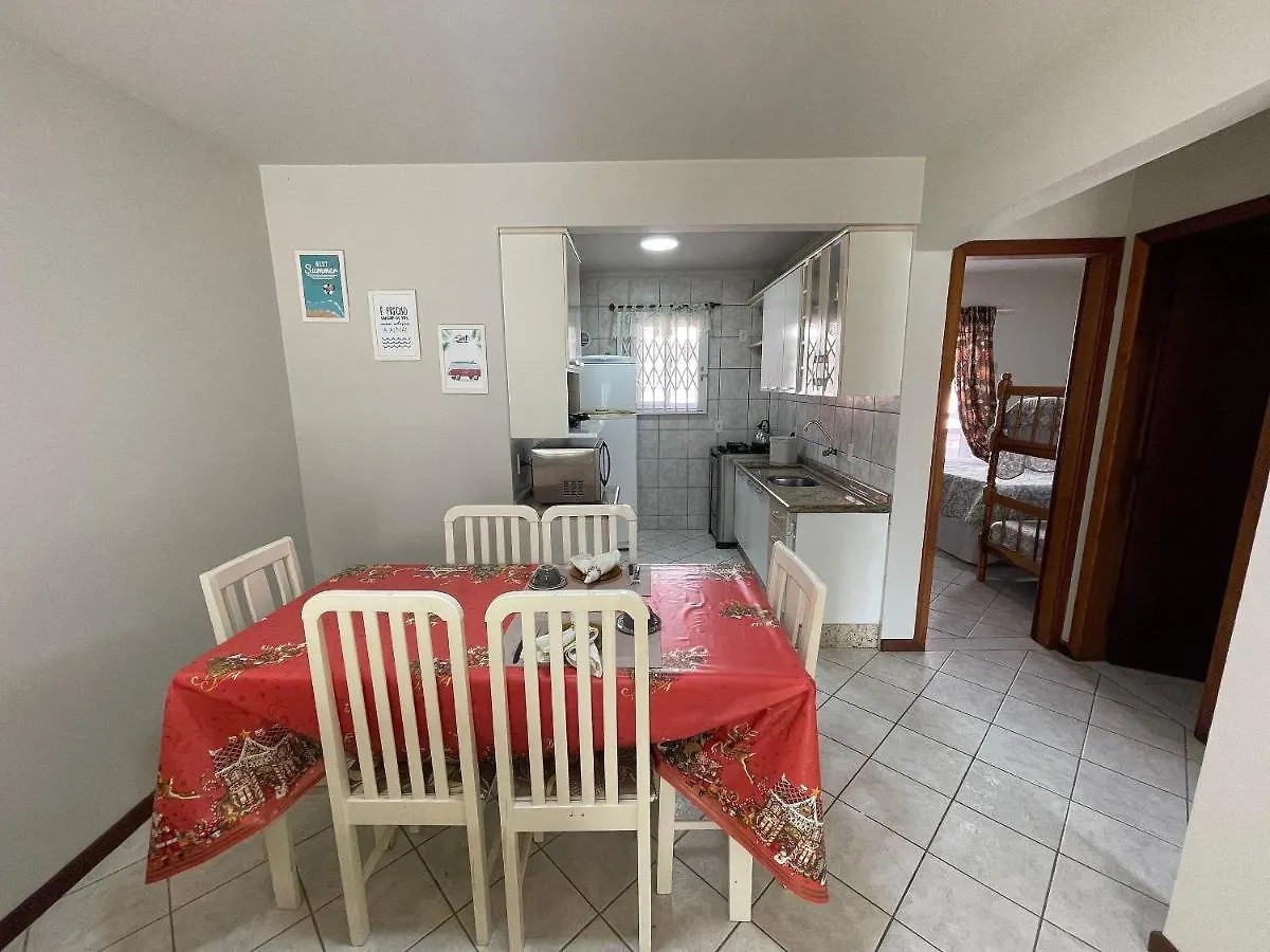 Apartmán Res. Solar Das Bromelias Bombinhas