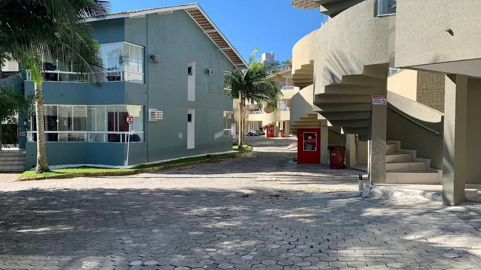 Res. Solar Das Bromelias Bombinhas Apartmán