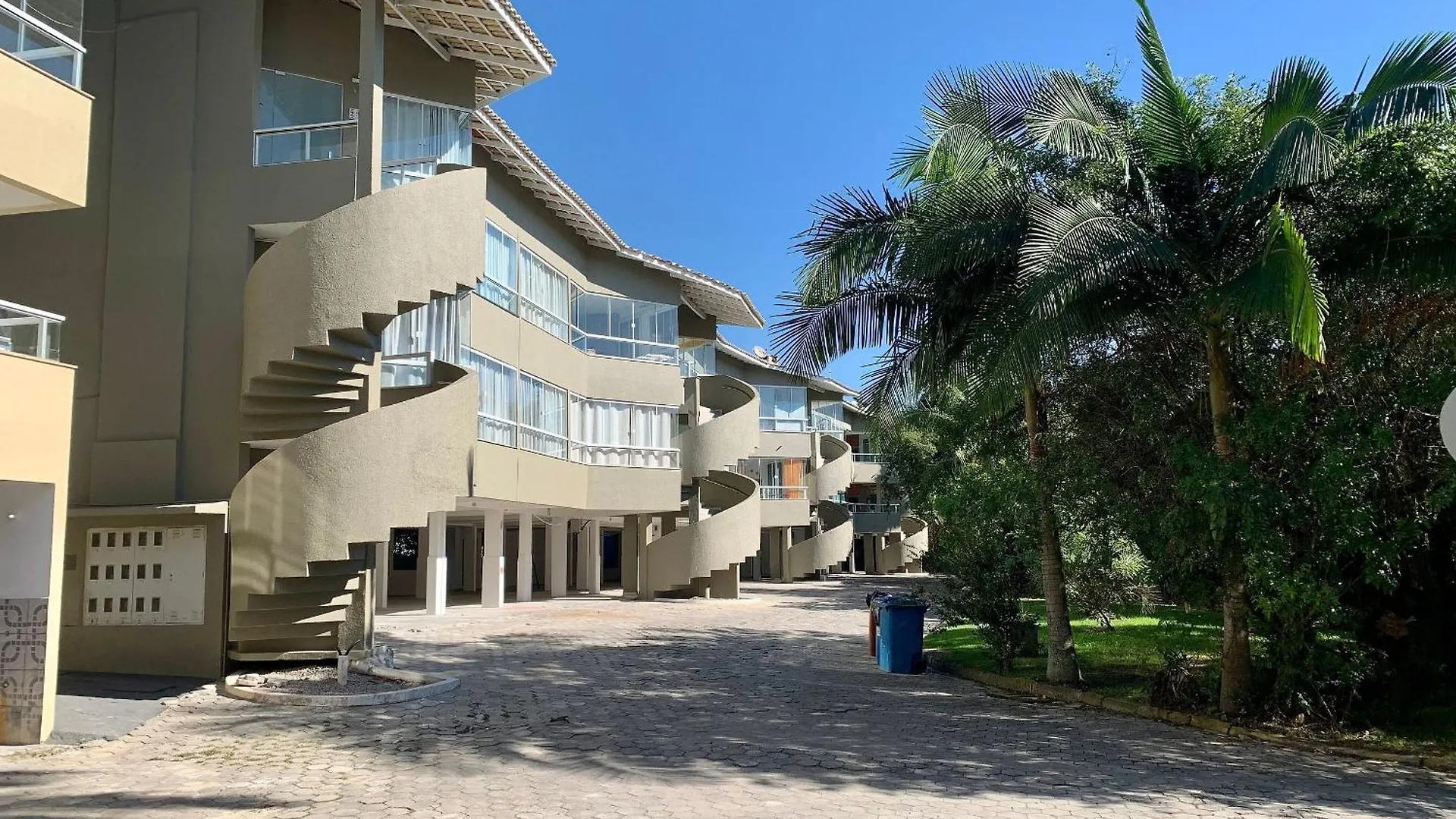 Apartmán Res. Solar Das Bromelias Bombinhas Brazílie