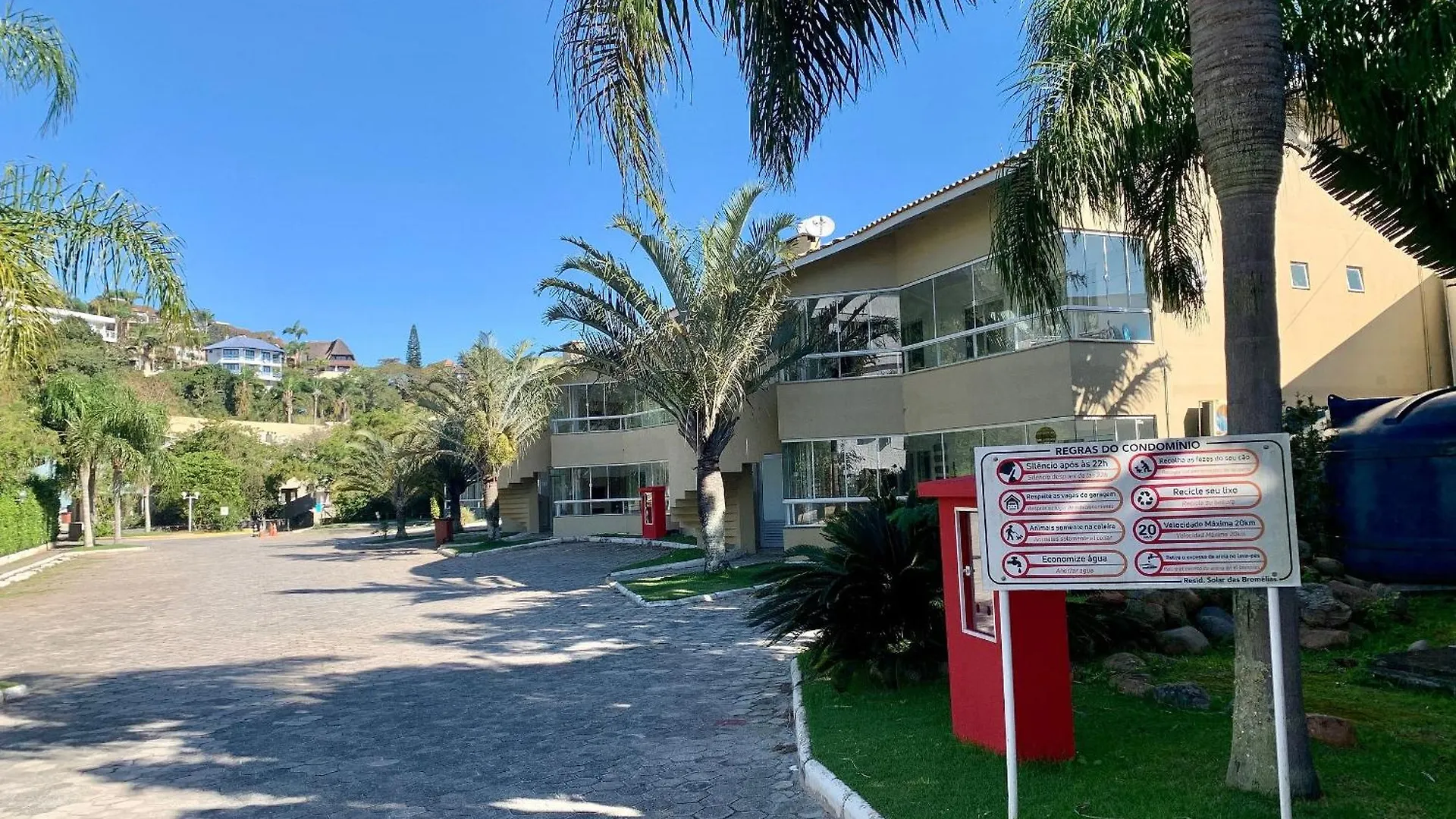 Res. Solar das Bromélias Bombinhas Apartamento