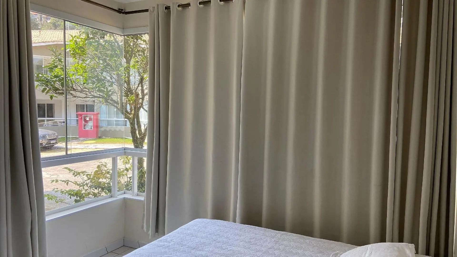Apartamento Res. Solar das Bromélias Bombinhas Brasil